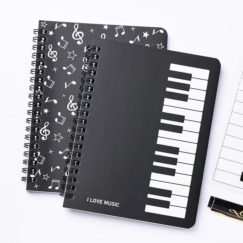 Blank Sheet Music Notebook - Cahier de musique à bobine, carnet